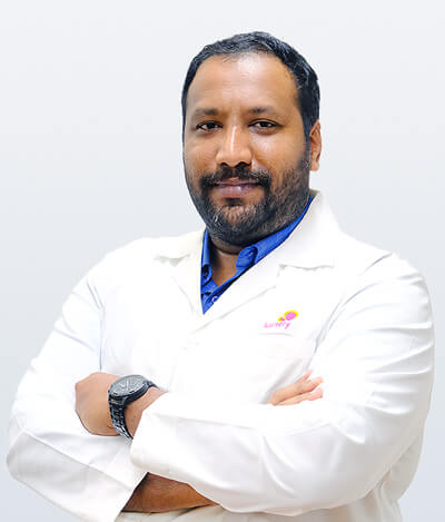 Dr. Vignesh M